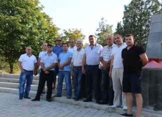 В пгт.Ленино состоялась встреча местных активистов с руководством РАНКАРК