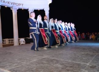 Дни Армянской культуры в Крыму продолжают сотрясать полуостров концертами и культурными событиями