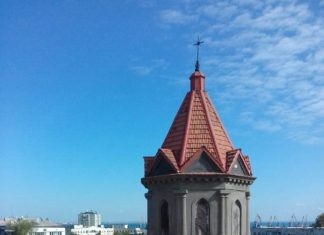Субботник при армянской церкви Святого Георгия в Феодосии