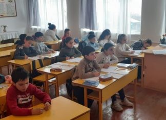Школа города Шуши возобновила свою деятельность в Степанакерте