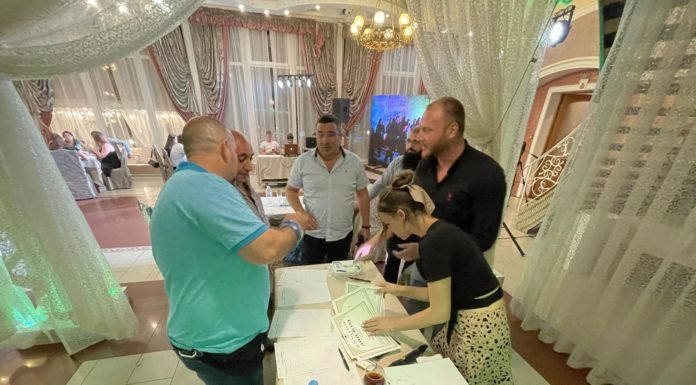 22 июля в Симферополе состоялся турнир игры «Что? Где? Когда?»