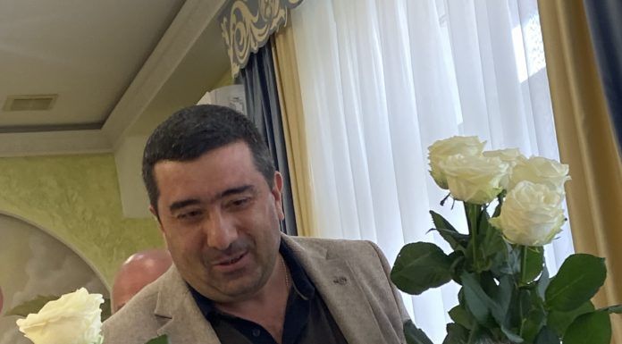 Лига армянских женщин «Майрик» отметила День материнства и красоты