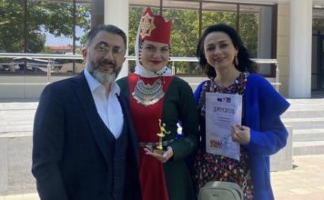 Солистка ансамбля «Единство» приняла участие в фестивале-конкурсе армянского народного танца «Назани»