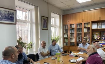 В Крымском армянском обществе состоялось заседание комиссии по поддержке грантовых проектов