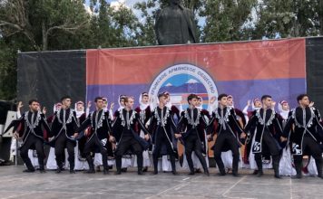 В Феодосии прошёл фестиваль армянского искусства, посвящённый братьям Айвазовским