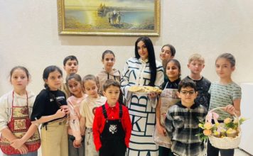 В Симферополе состоялся праздник, посвящённый Дню материнства и красоты в Армении
