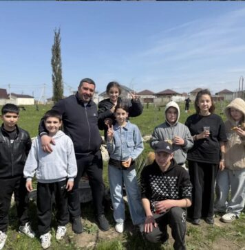 В поселке Айкаван провели субботник